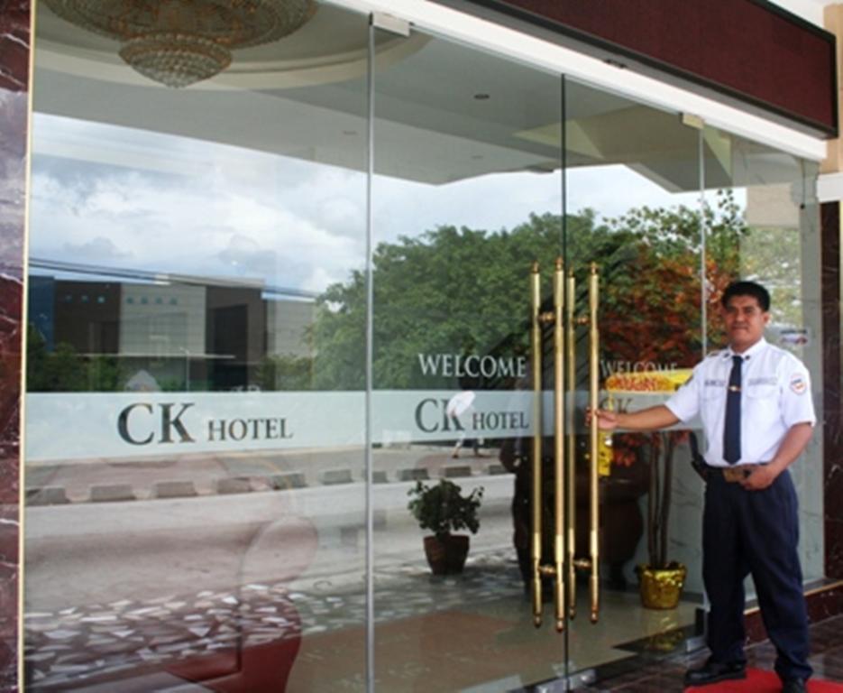 Cindy Kelly Hotel Olongapo Esterno foto